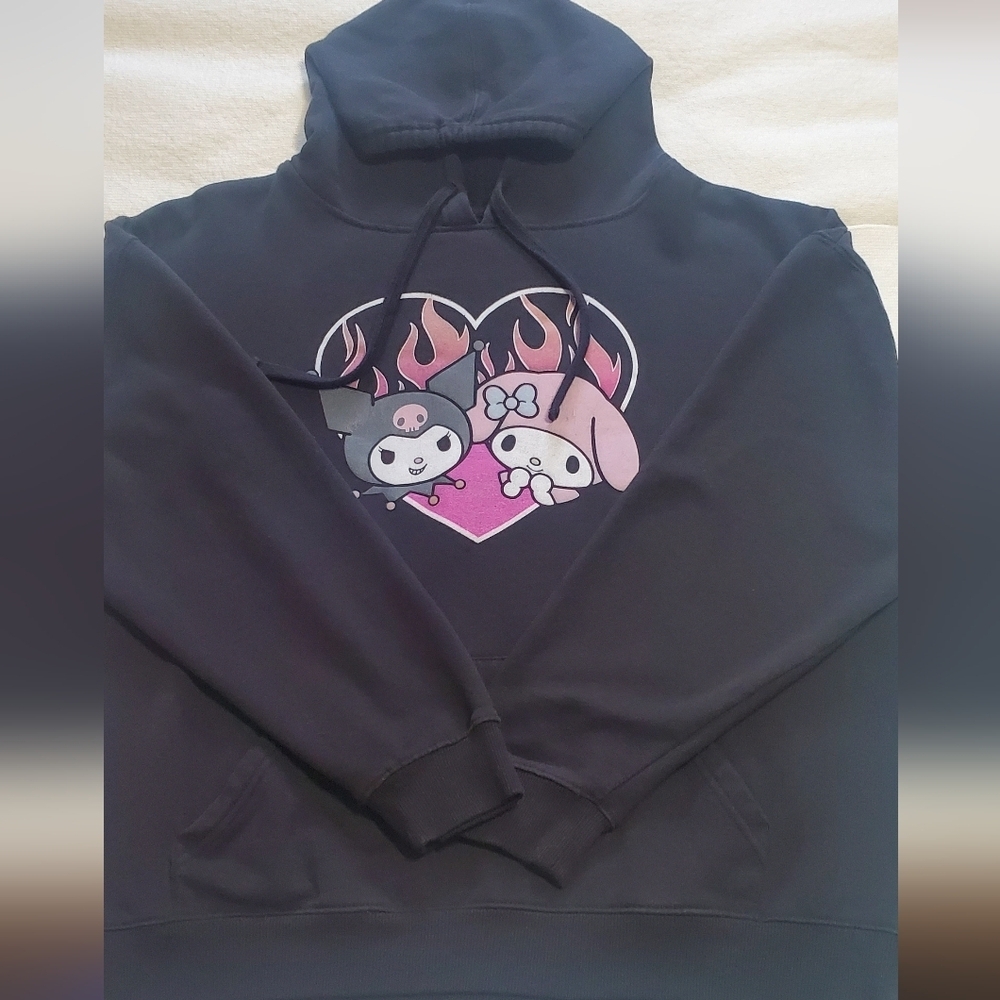 Charming  Sanrio Black Hoodie with Heart Design. Sz XL